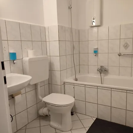 Monteurwohnung Business 1 Og Apartamento Mettmann